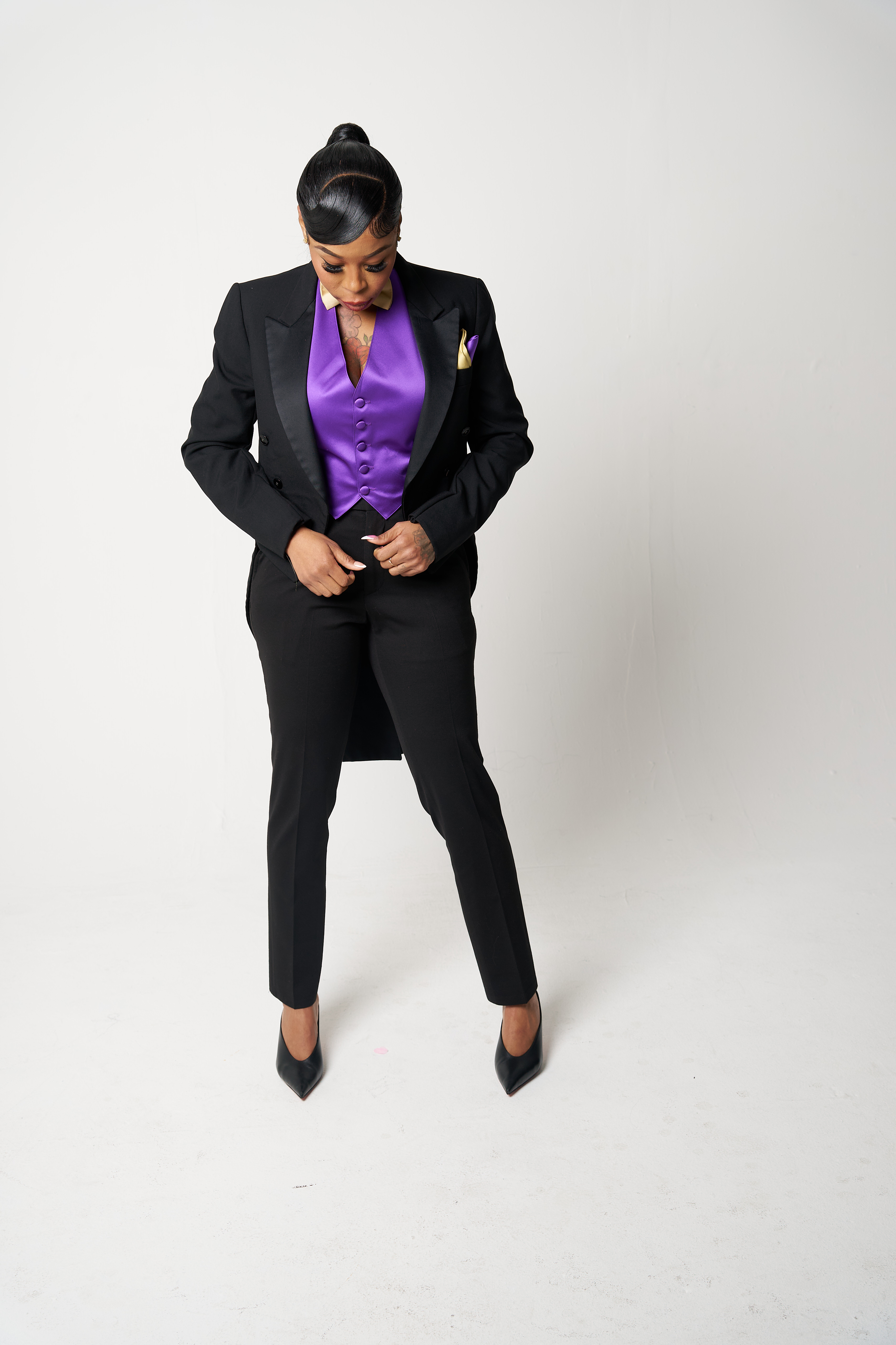 Farmasi Join Program promotional image